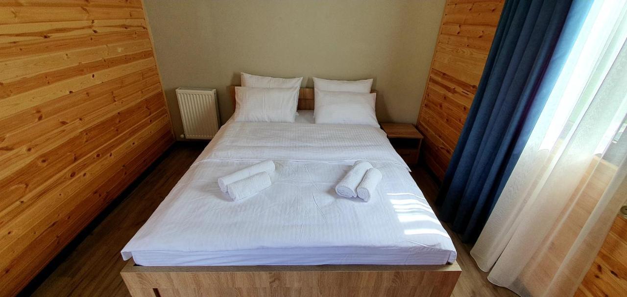 Hotel Migu Yard Kazbegi Bagian luar foto